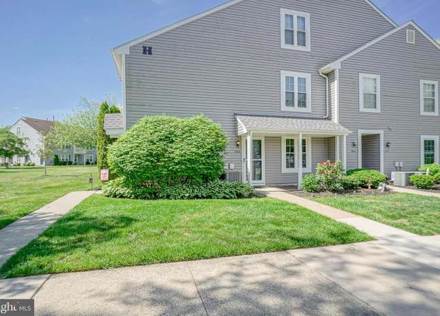 Property at 663 Yorkshire Ct, Sewell, NJ 08080, 2 beds, 1 bath