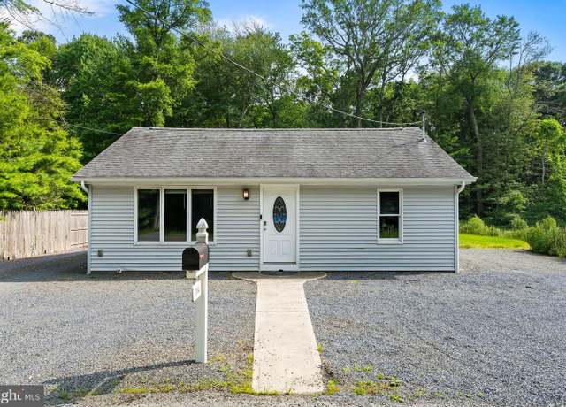 Property at 104 Sloop Creek Rd, Bayville, NJ 08721, 2 beds, 1 bath