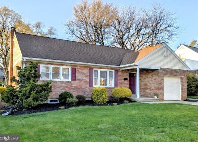 Property at 3009 Belmont Ave, Reading, PA 19609, 3 beds, 2 baths