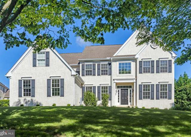 Property at 11 Woods Edge Rd, West Chester, PA 19382, 5 beds, 3.5 baths