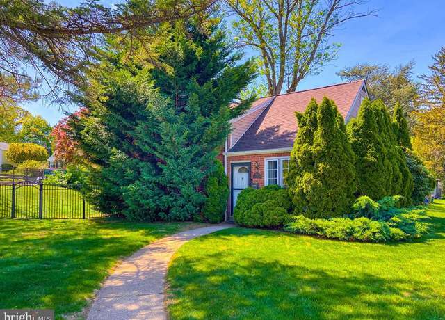 Property at 8560 Glen Campbell Rd, Philadelphia, PA 19128, 3 beds, 1.5 baths