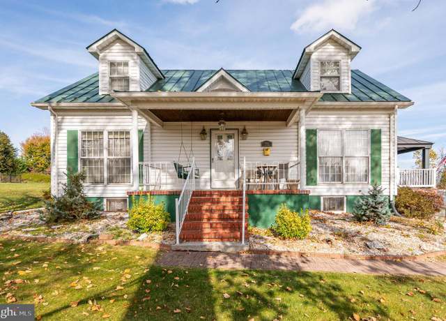Property at 73 Belvedere Farm Ln, Charles Town, WV 25414, 3 beds, 2 baths