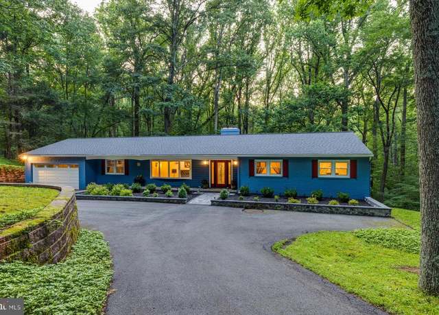 Property at 7 Burwood Ct, Lutherville Timonium, MD 21093, 4 beds, 2.5 baths