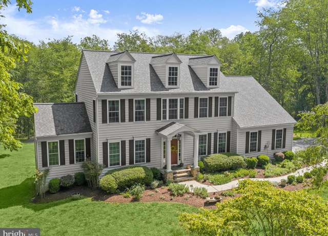 Property at 2905 Duvall Rd, Woodbine, MD 21797, 5 beds, 4.5 baths