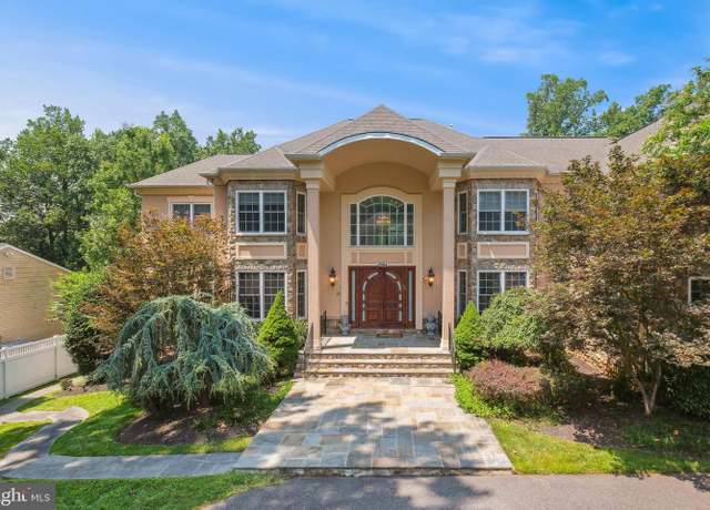 Property at 11564 W Hill Dr, Rockville, MD 20852, 6 beds, 6.5 baths