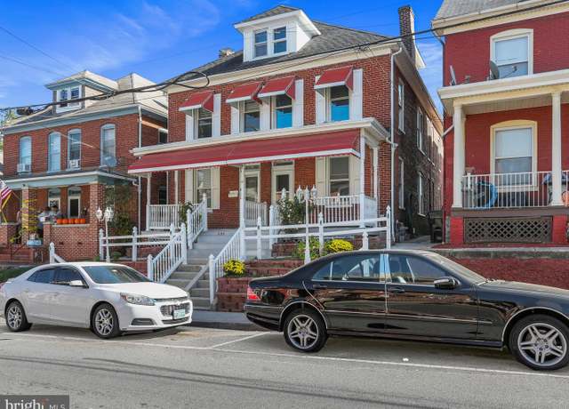 Property at 644 N Mulberry St, Hagerstown, MD 21740, 3 beds, 1.5 baths