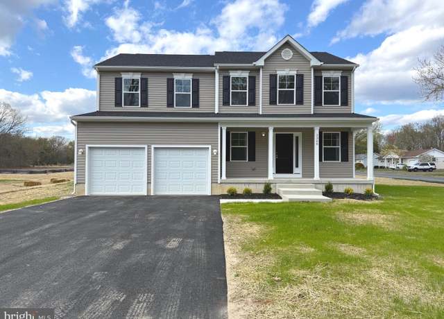 Property at 2308 Scarpa Dr, Vineland, NJ 08361, 4 beds, 2.5 baths