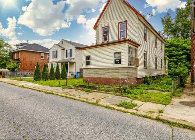 Property at 19 W Madison St, Paulsboro, NJ 08066, 3 beds, 1 bath