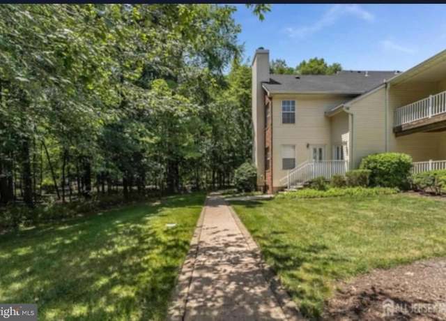 Property at 416 Ripley Ct, Piscataway, NJ 08854, 2 beds, 2 baths