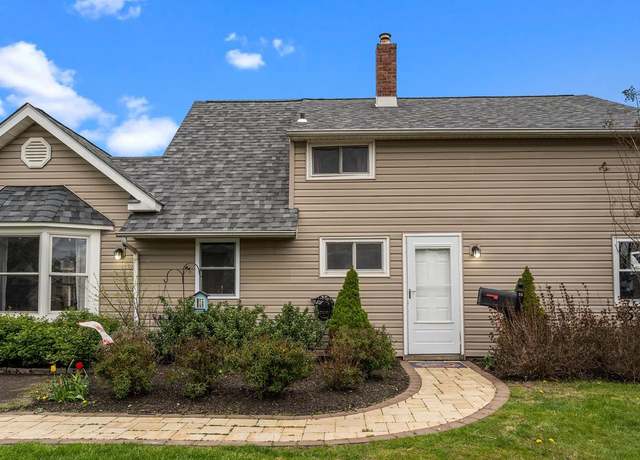 Property at 55 Grapevine Rd, Levittown, PA 19057, 4 beds, 2 baths