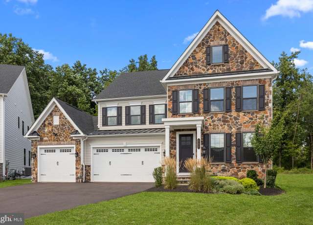 Property at 111 Lownes Rd, Newtown, PA 18940, 4 beds, 4.5 baths