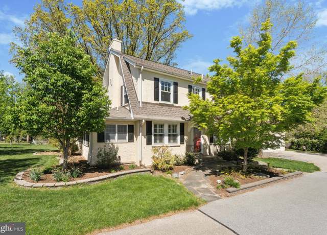 Property at 12 E Central Ave, Paoli, PA 19301, 4 beds, 2.5 baths