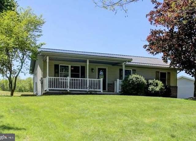 Property at 1534 Meadow Green Ln, Chambersburg, PA 17202, 2 beds, 2 baths