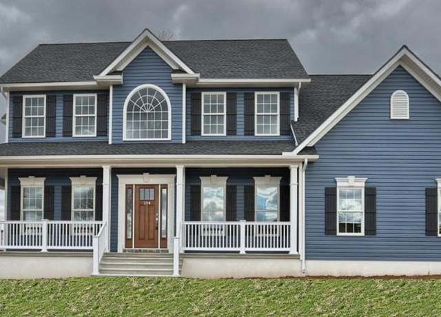 Property at 05 Rolling Meadow Rd, Lebanon, PA 17046, 3 beds, 2.5 baths