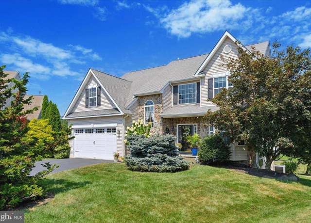 Property at 2503 Jessica Dr, Gilbertsville, PA 19525, 4 beds, 2.5 baths