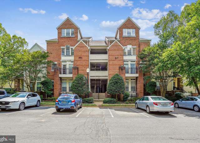 Property at 1334 Garden Wall Cir #406, Reston, VA 20194, 2 beds, 2 baths