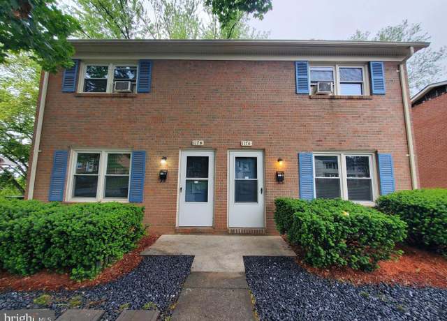 Property at 117-AB S Shenandoah Ave, Front Royal, VA 22630, 6 beds
