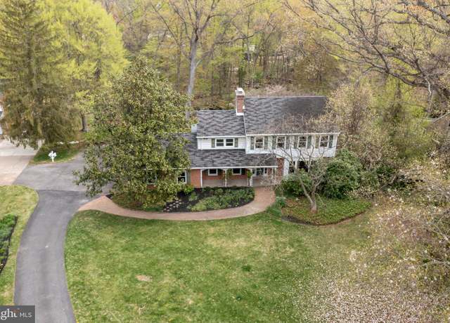Property at 2233 Jamaica Dr, Wilmington, DE 19810, 5 beds, 3.5 baths