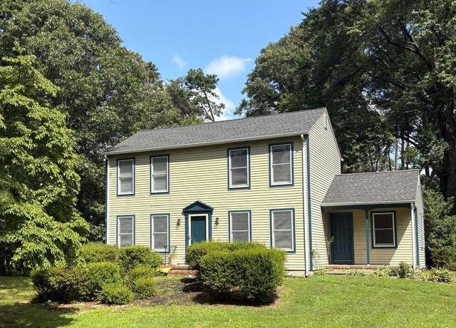 Property at 7810 Chestnut Grove Rd, Severn, MD 21144, 3 beds, 2.5 baths