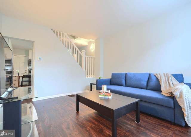 Property at 321 S Fagley St, Baltimore, MD 21224, 2 beds, 1 bath