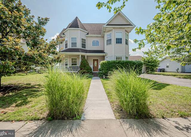 Property at 226 Ariel Ave, Cecilton, MD 21913, 5 beds, 2.5 baths