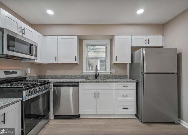Property at 5010 54th Ave, Hyattsville, MD 20781, 4 beds, 2 baths