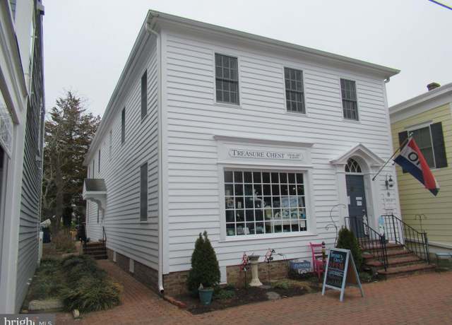 Property at 111 S Morris St, Oxford, MD 21654, 2 beds