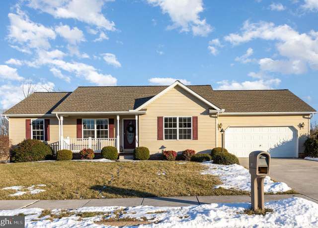 Property at 168 Branch Cir, East Berlin, PA 17316, 3 beds, 2.5 baths