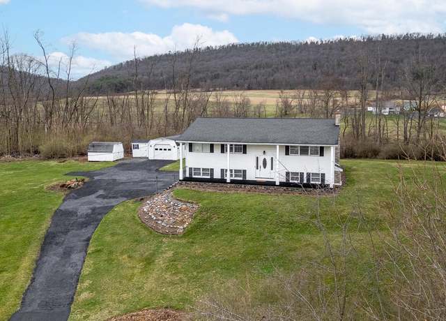 Property at 114 Vulcan Ln, Millheim, PA 16854, 3 beds, 2.5 baths