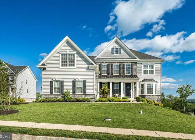Property at 405 Millwright Ln, Phoenixville, PA 19460, 4 beds, 3 baths