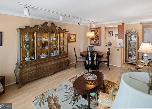 Property at 1901 John F Kennedy Blvd #2119, Philadelphia, PA 19103, 1 bed, 1 bath