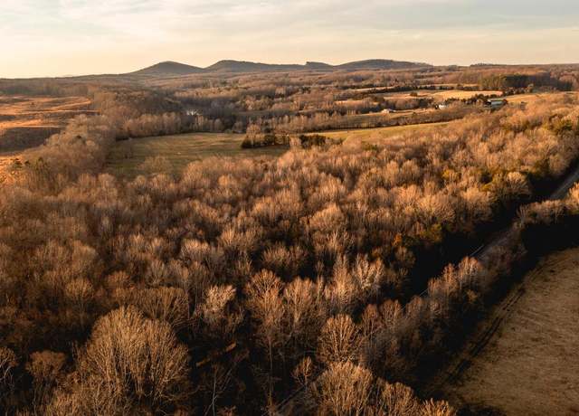 Property at 01 Plank Rd, Dillwyn, VA 23936