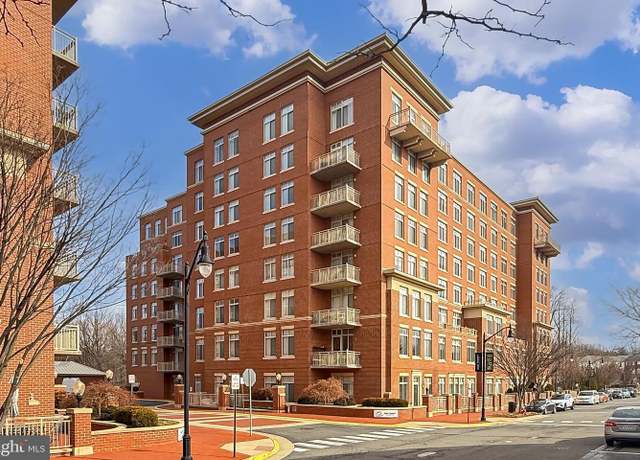 Property at 4480 Market Commons Dr #709, Fairfax, VA 22033, 2 beds, 2.5 baths