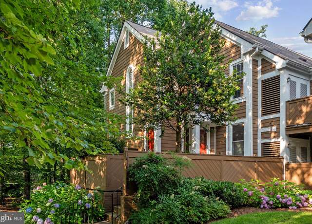 Property at 1418 Church Hill Pl #1418, Reston, VA 20194, 2 beds, 1.5 baths
