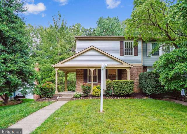 Property at 10921 Harpers Square Ct, Reston, VA 20191, 3 beds, 3 baths
