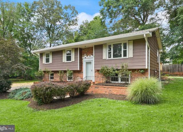 Property at 3 Hickory Ln, Stafford, VA 22556, 3 beds, 1.5 baths