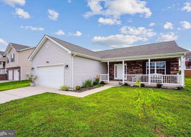 Property at 110 Jabez Dr, Martinsburg, WV 25405, 3 beds, 2 baths