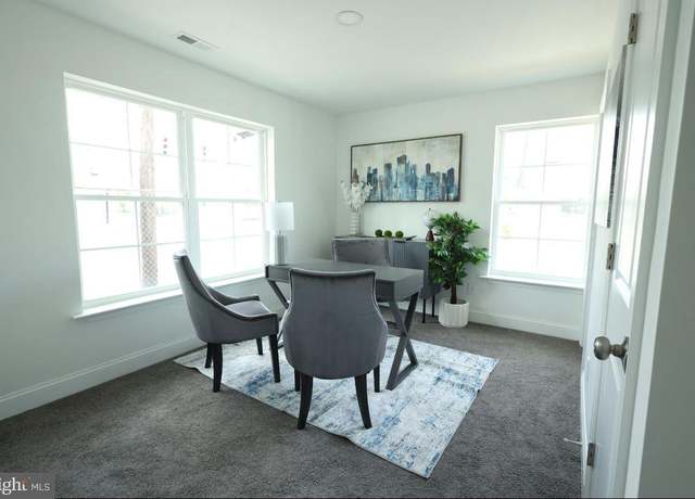 Property at 3324 N Market St, Wilmington, DE 19802, 3 beds, 2.5 baths