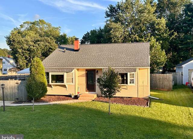 Property at 612 Banyan Rd, Newark, DE 19713, 3 beds, 1.5 baths