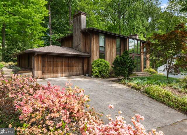 Property at 5225 Hesperus Dr, Columbia, MD 21044, 5 beds, 3.5 baths