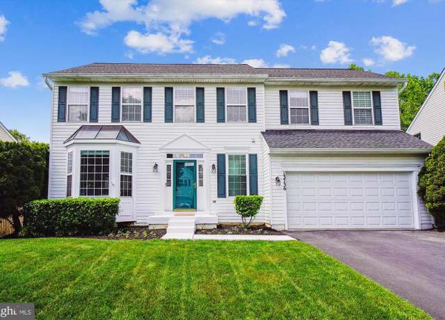 Property at 13736 Monarch Vista Dr, Germantown, MD 20874, 5 beds, 3.5 baths
