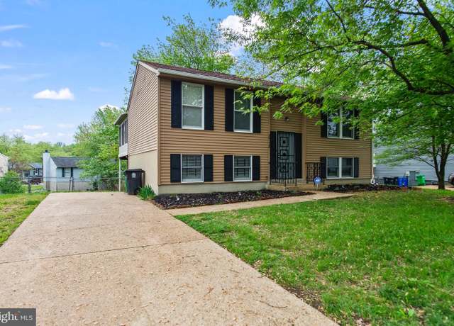 Property at 3712 Walters Ln, District Heights, MD 20747, 3 beds, 1.5 baths