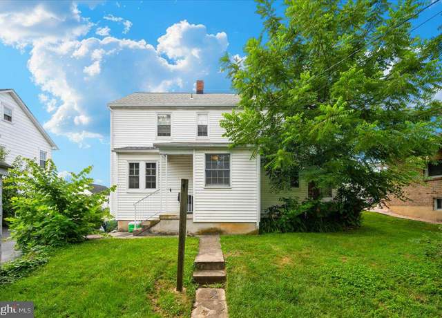 Property at 11029 Lincoln Ave, Hagerstown, MD 21740, 3 beds, 1.5 baths