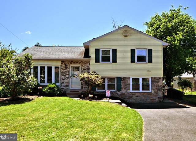 Property at 1355 Carroll Dr, Southampton, PA 18966, 3 beds, 1.5 baths