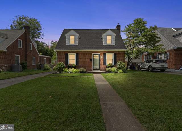 Property at 127 E Rosedale Ave, West Chester, PA 19382, 3 beds, 2 baths