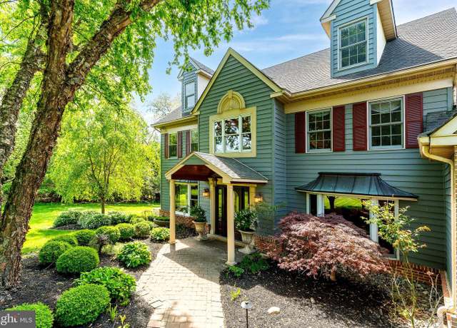 Property at 1275 Tressler Dr, Fort Washington, PA 19034, 4 beds, 4.5 baths