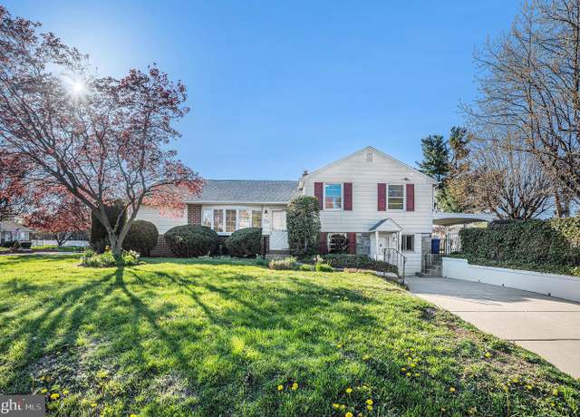 Property at 3839 Chalfont Dr, Philadelphia, PA 19154, 4 beds, 2.5 baths