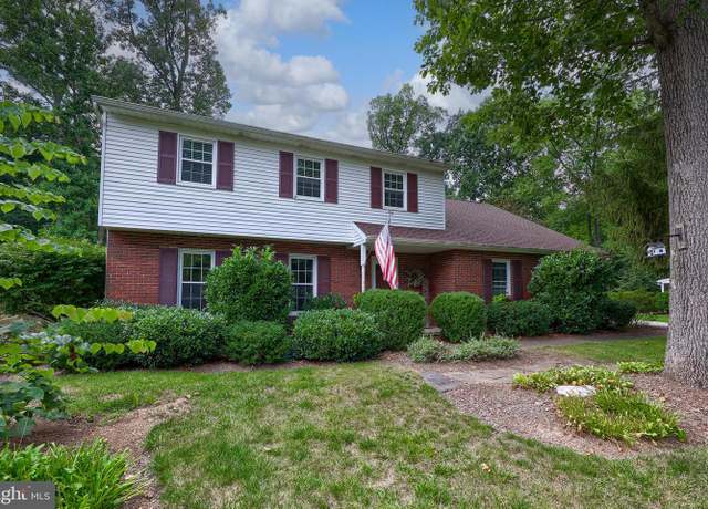 Property at 821 School Rd, York, PA 17407, 4 beds, 2.5 baths