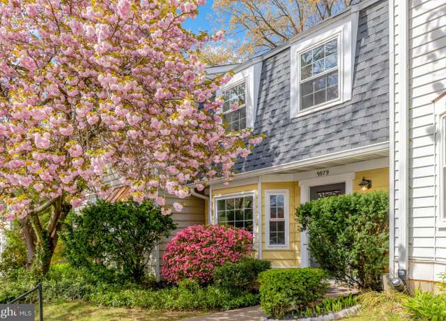 Property at 9979 Capperton Dr, Oakton, VA 22124, 3 beds, 1.5 baths