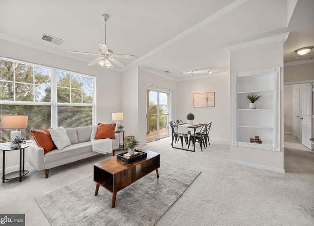 Property at 12120 Garden Ridge Ln #401, Fairfax, VA 22030, 1 bed, 1 bath